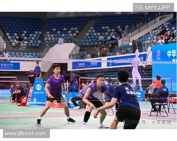 赛后分析:武汉羽毛球队与南京羽毛球队的竞技状态与表现对比