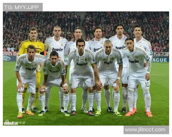 皇马足球明星阵容揭秘他们如何在绿茵场上闪耀光芒