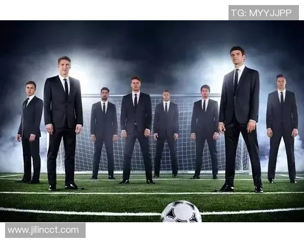 足球明星与黑色衬衫女孩的浪漫邂逅揭示了青春与梦想的交织之美 足球明星与黑色衬衫女孩的浪漫邂逅揭示了青春与梦想的交织之美